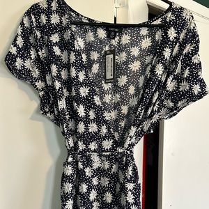 NWT Boohoo women’s dress